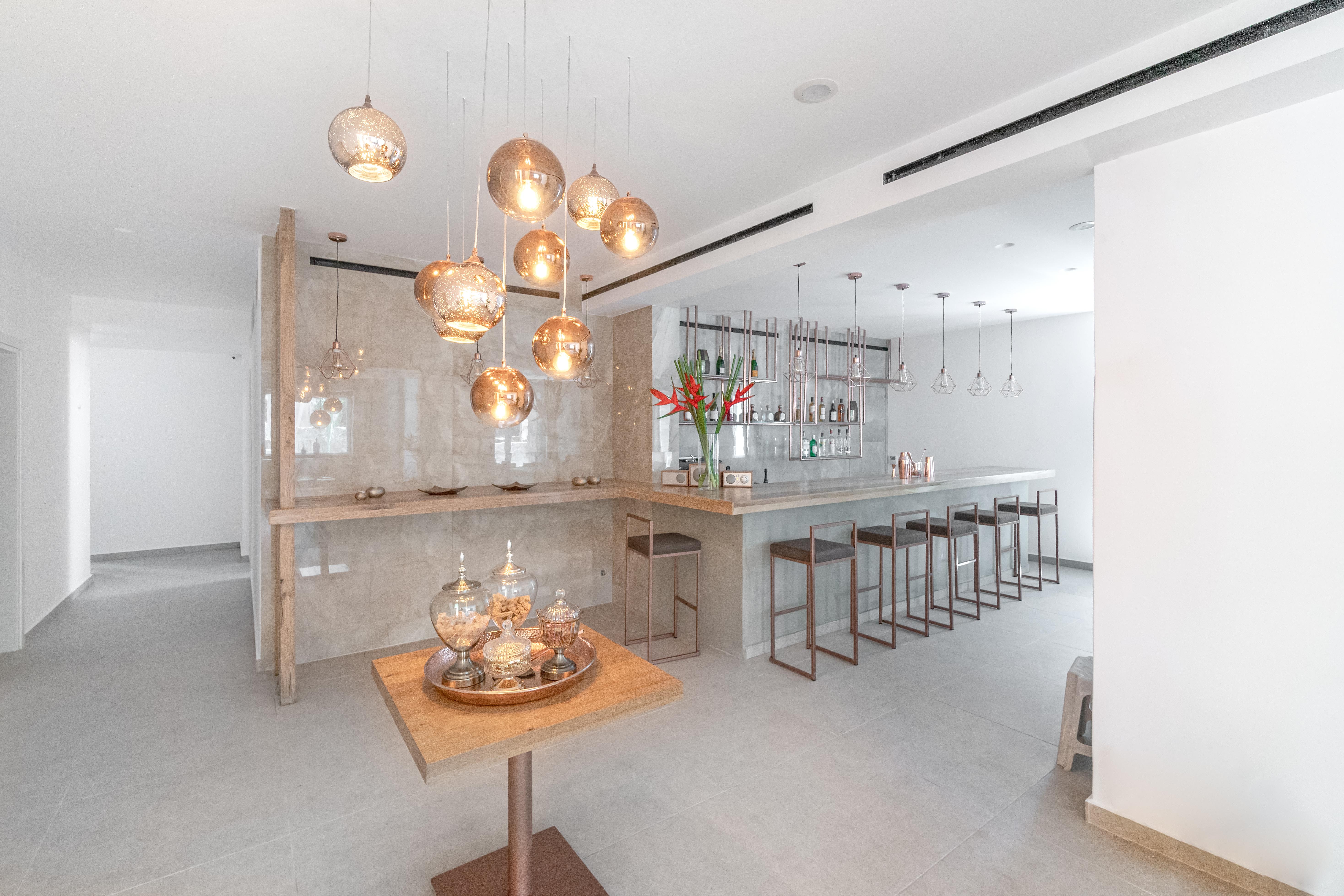 Omnia Mykonos Boutique & 4* Ornos (Mykonos)