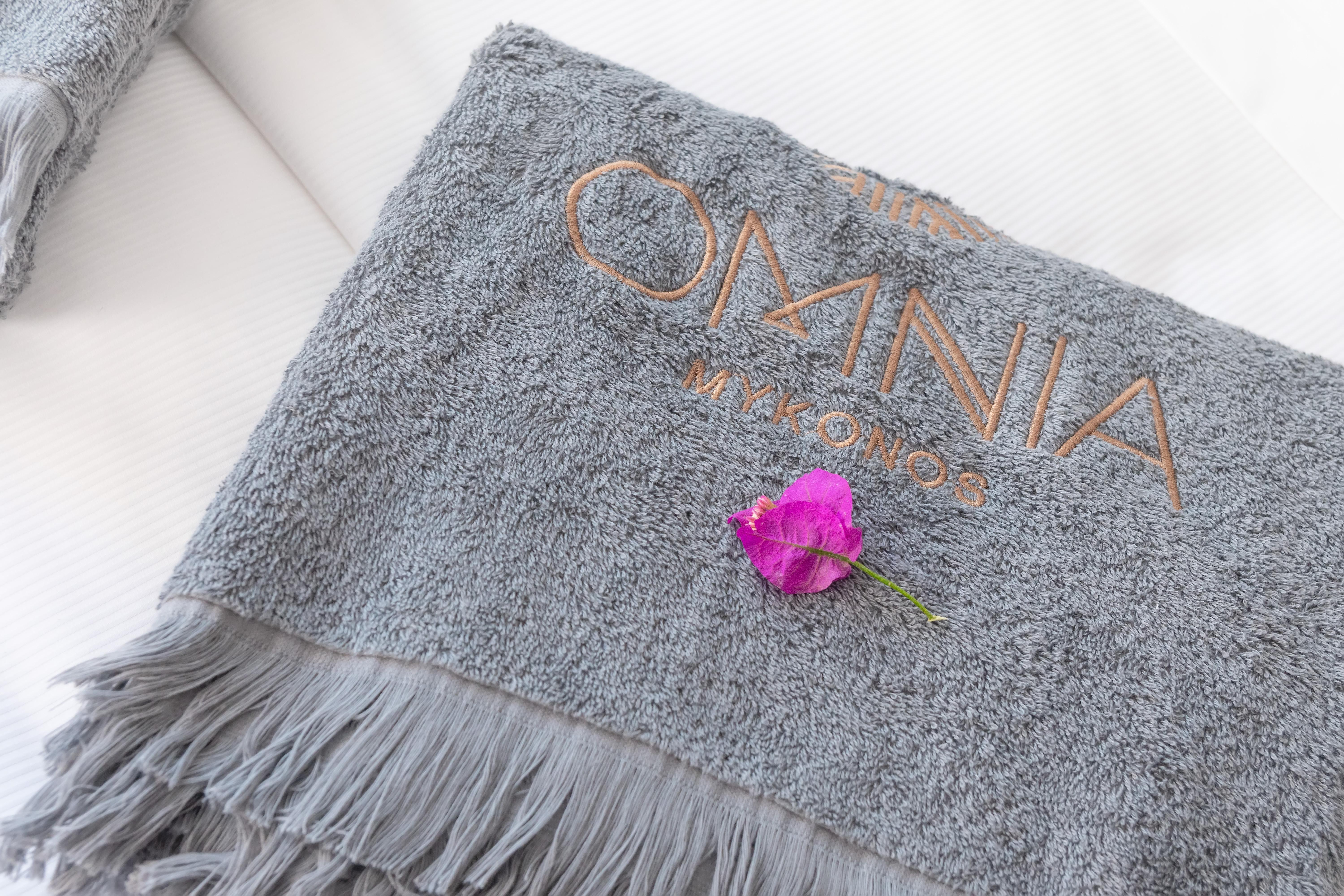 Omnia Mykonos Boutique & Ορνός